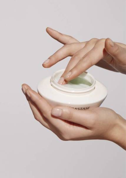 Kerastase Specifique Yağlanma Önleyici Saç Maskesi-Masque Rehydratant 200ml