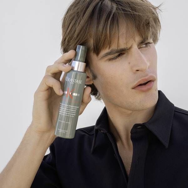 KERASTASE Genesis Homme Erkeklere Özel Zayıf Saçlar İçin Kalınlaştırıcı Sprey - Spray de Force Epaississant 150ml
